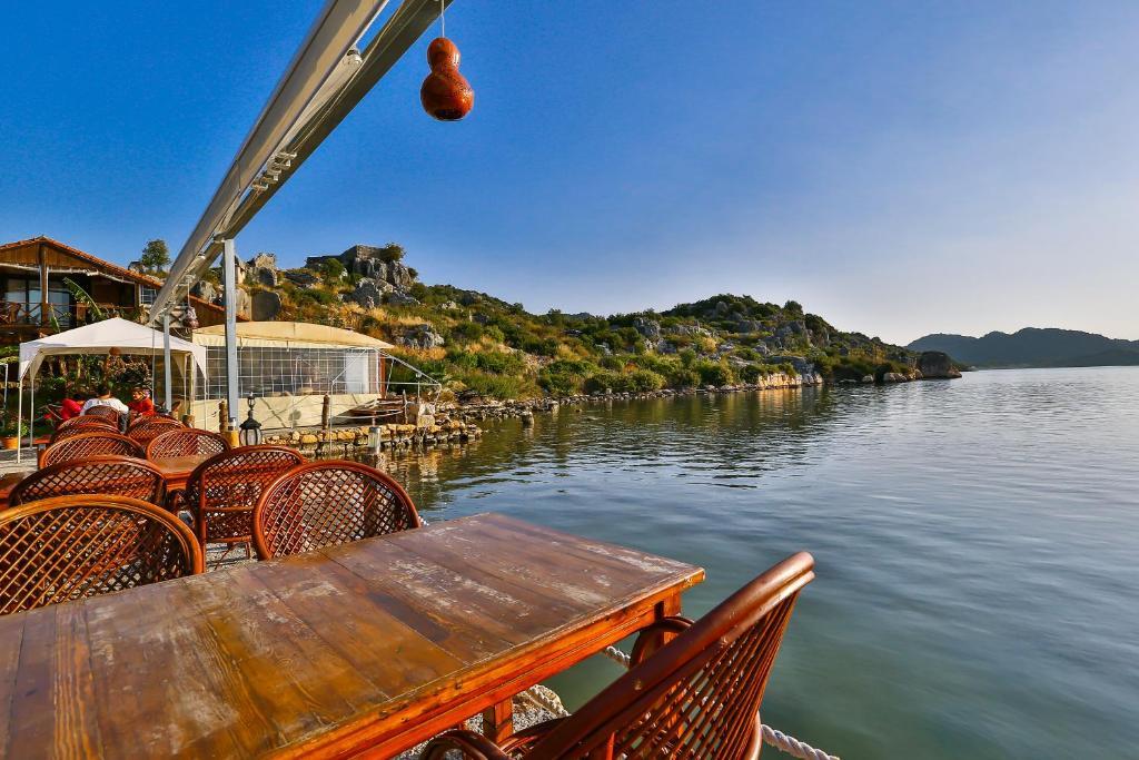 Kekova Theimussa Hotel Kaleucagiz Luaran gambar